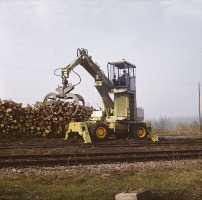 T188 mit hochgestellten Fahrerhaus