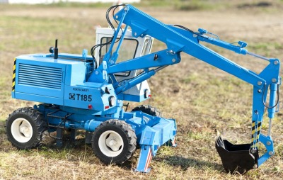 T185-Modell-A0001-N700_20110926_0004A
