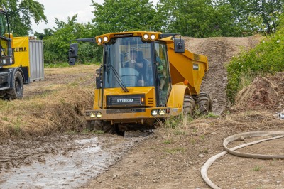 Die Betriebe des Gewerbegebietes haben zum Tag der offenen Tür eingeladen